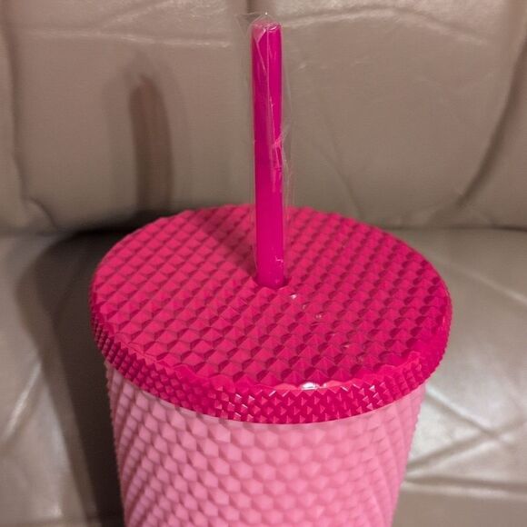 Hello Kitty Pink Studded Cold Drink Tumbler with Straw, NEW - Picture 3 of 5